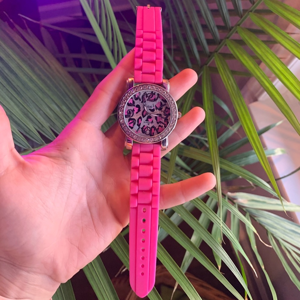 Pink stainless steel & quartz watch
